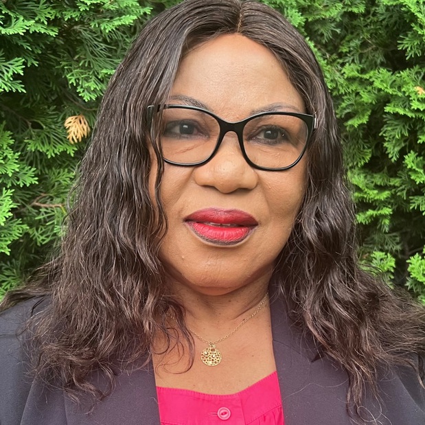 Images Hilda Emelogu, Counselor
