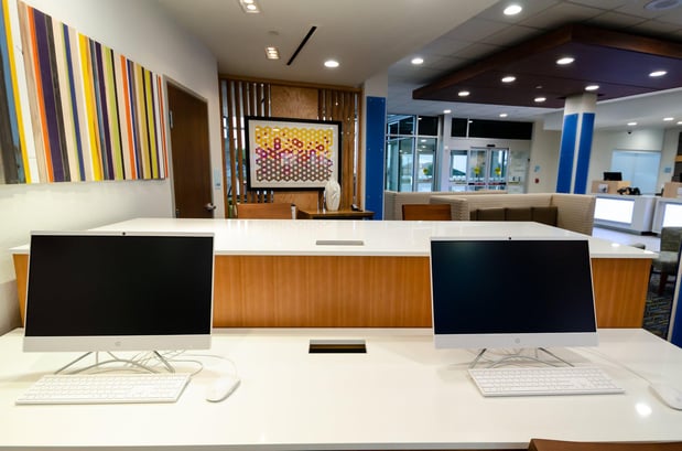 Images Holiday Inn Express & Suites Taylor by IHG