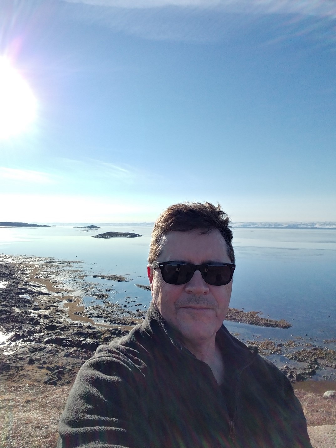 Frobisher Bay, near Apex, a small community in Iqaluit, Nunavut.jpg