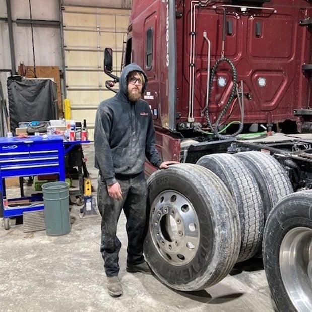 Images Bauer Built Tire & Service