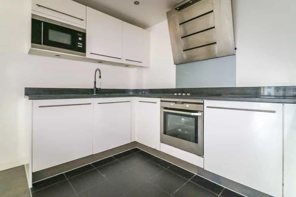 Images Lifestyle Property & Garden Care