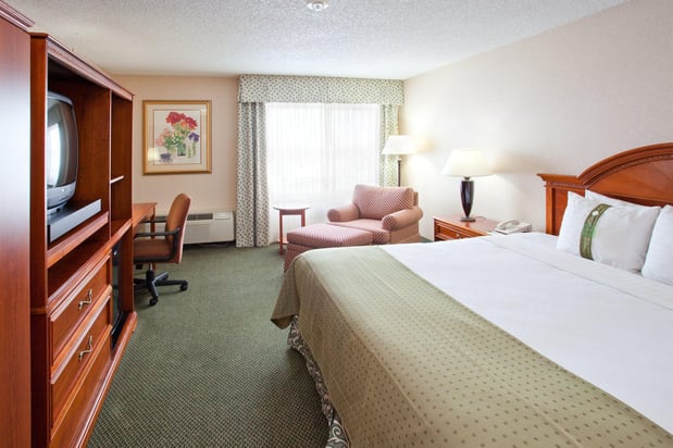 Images Holiday Inn Great Falls-Convention Center by IHG