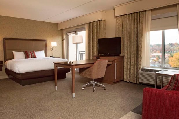 Images Hampton Inn & Suites Boone