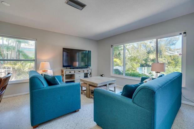 Images SeaBreeze Vacation LLC