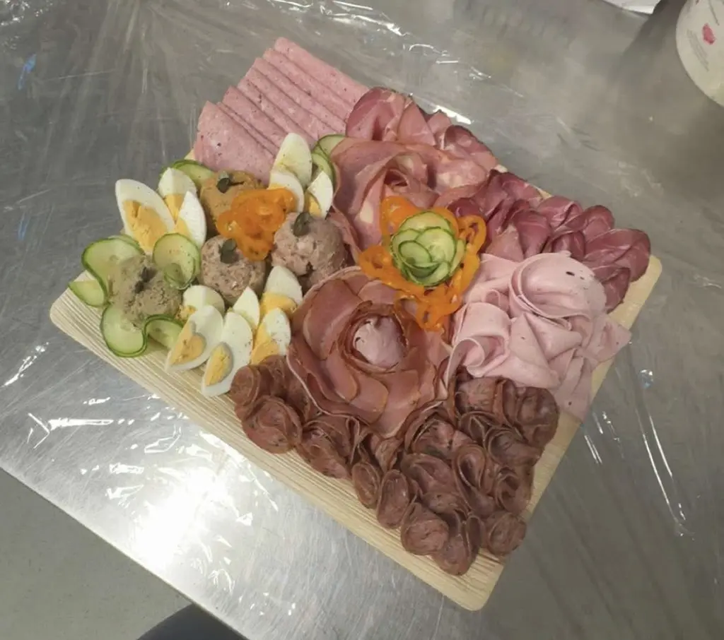 Hofprodukte Fam. Kratzer, Hartl 98 in Hartl