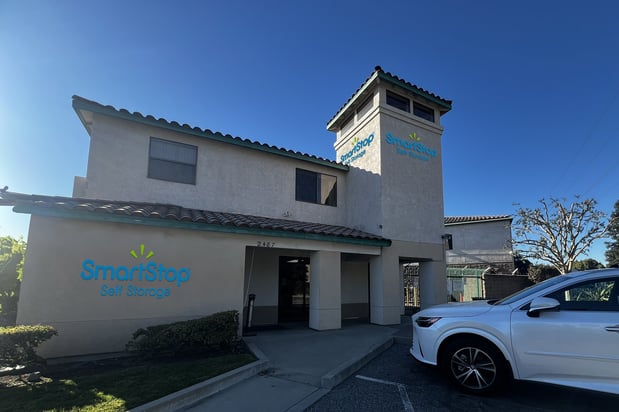 Images SmartStop Self Storage