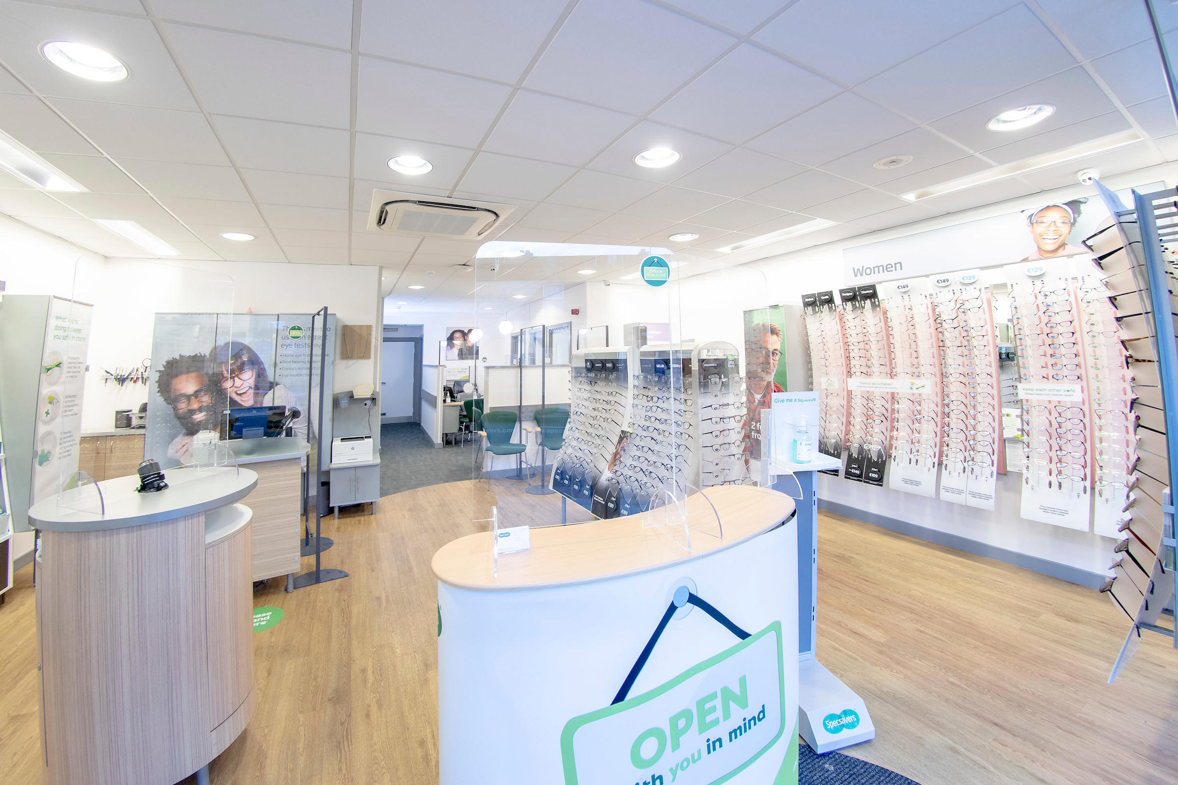 Specsavers Opticians & Audiologists - Bray 5