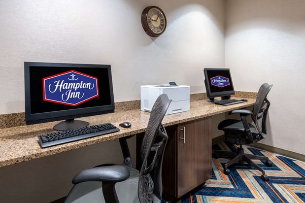 Images Hampton Inn Denver-International Airport
