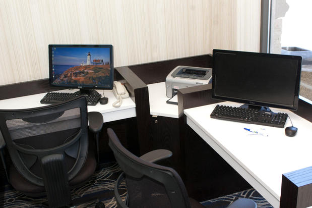 Images Holiday Inn Express & Suites Laurel by IHG