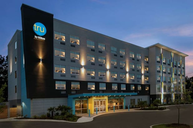 Images Tru by Hilton Charleston Ashley Phosphate