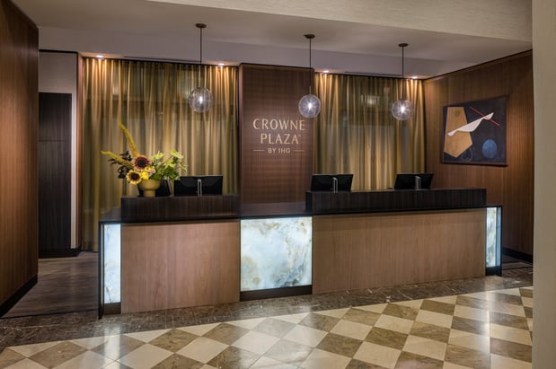 Images Crowne Plaza Cleveland at Playhouse Square by IHG