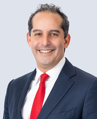 Images Hector Garcia Aguilar - Financial Advisor, Ameriprise Financial Services, LLC