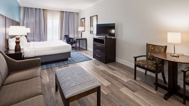 Images Best Western Plus Ambassador Suites Venice