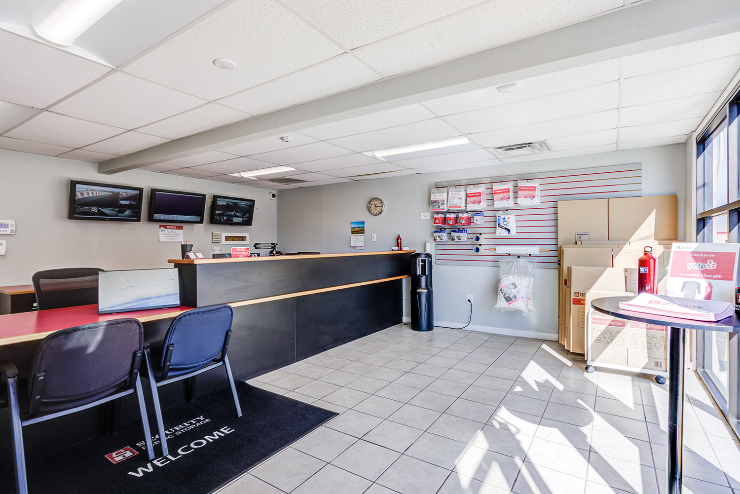 Self Storage Rental Office in Roseville, CA.