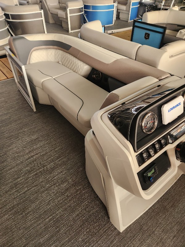 Images Happy Holiday Travel Inc