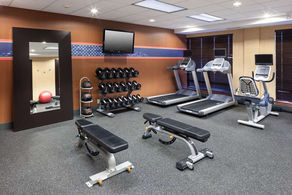 Health club  fitness center  gym Hampton Inn Kansas City-Liberty Kansas City (816)415-9600