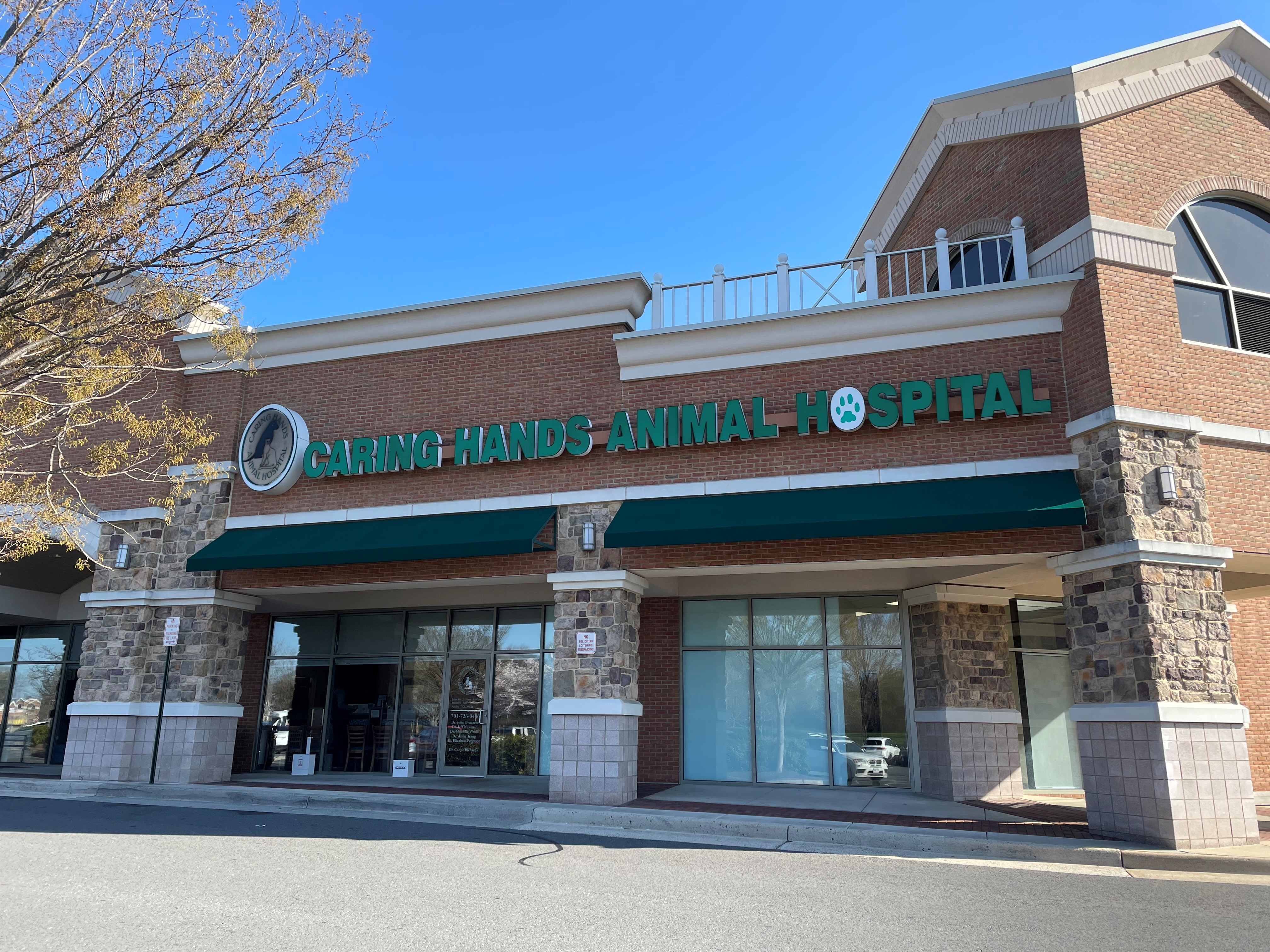 Welcome to Caring Hands Animal Hospital - Ashburn
