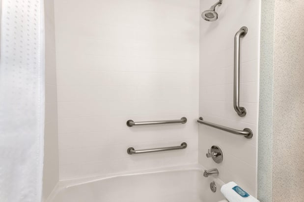 Images Holiday Inn Express & Suites Lawton-Fort Sill by IHG