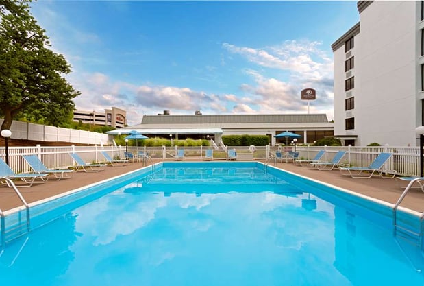 Images DoubleTree by Hilton Washington Meadow Lands Casino Area