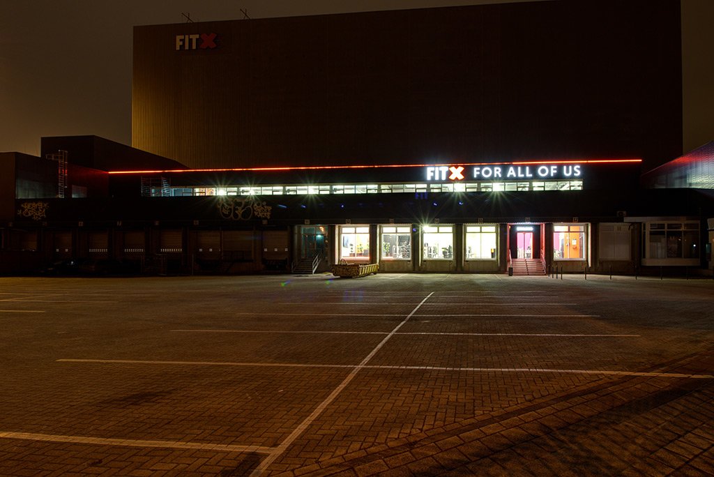 Bild 1 FitX Fitnessstudio in Bremen