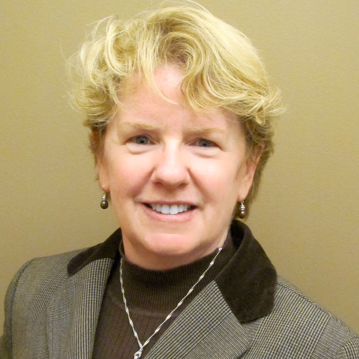 Dr. Maureen Schichtel, PT, DPT, MSEd, CCI