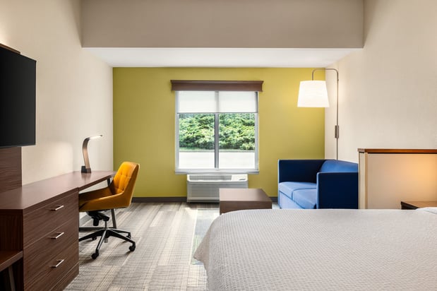 Images Holiday Inn Express & Suites Hagerstown by IHG