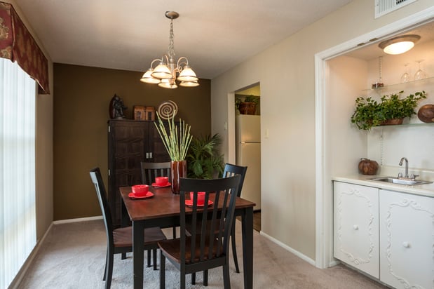 Images Retreat at Seven Trails Apartments
