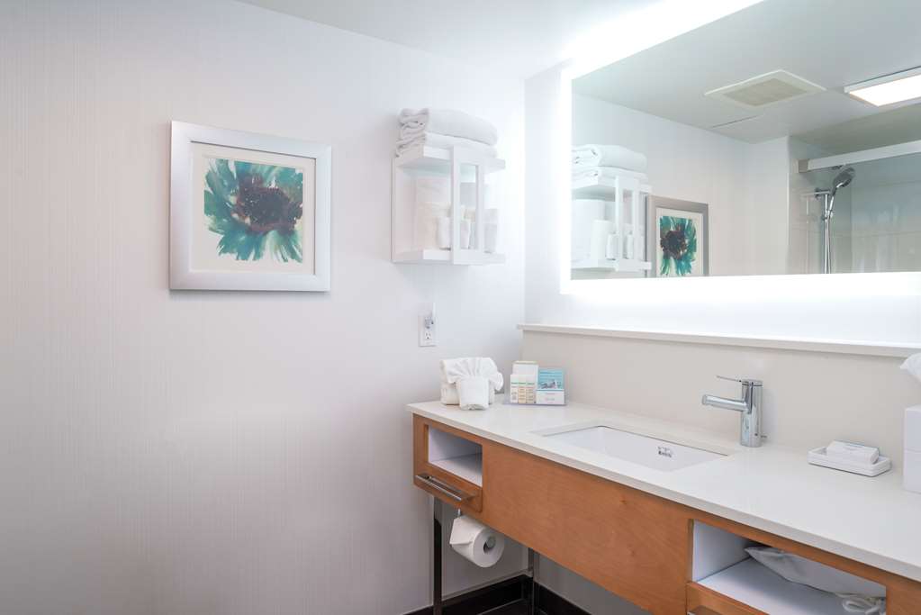 Images Hampton Inn & Suites by Hilton Vancouver-Downtown