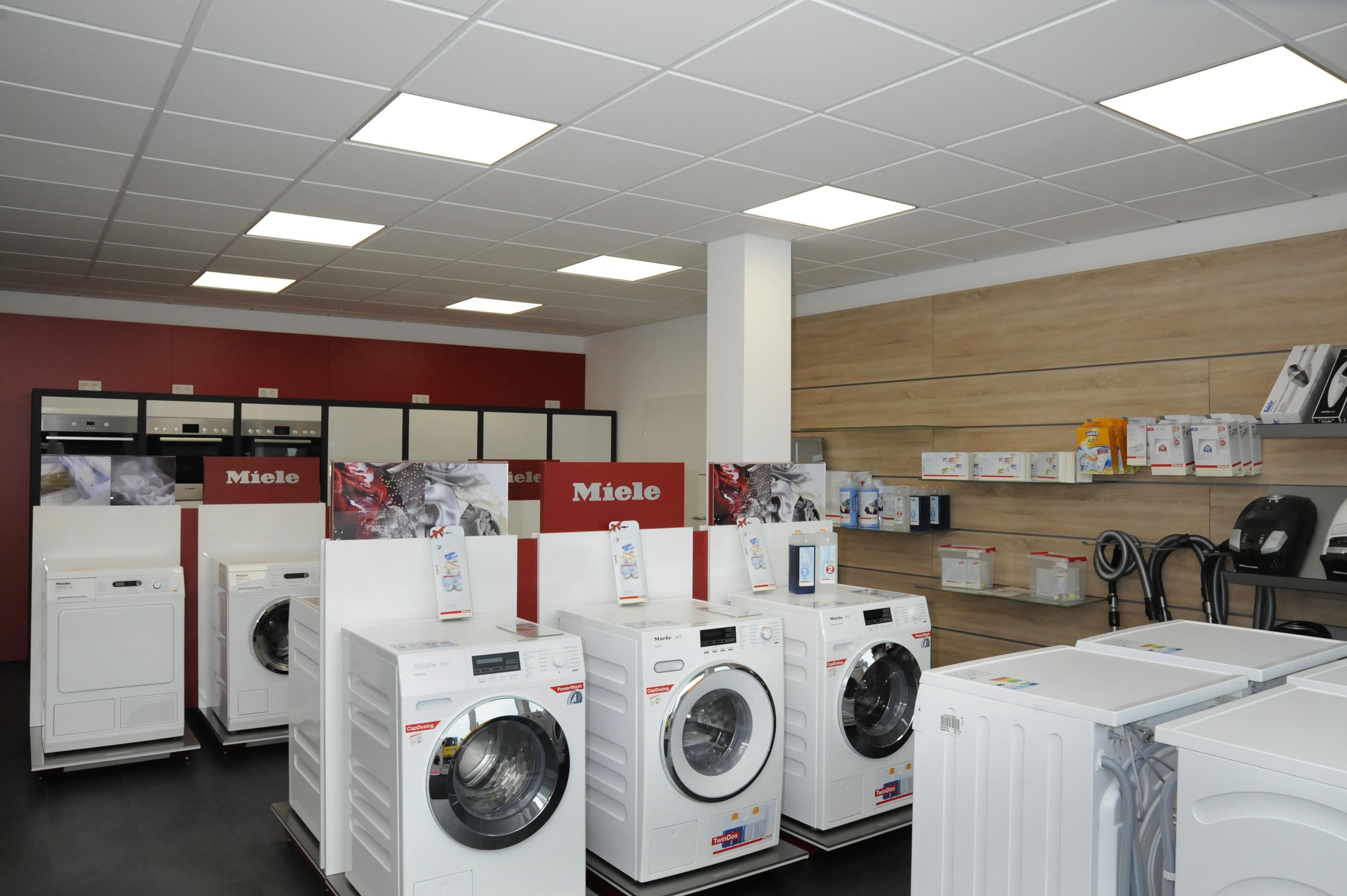 Salmon Elektrotechnik GmbH, Herborner Straße 9 in Rennerod