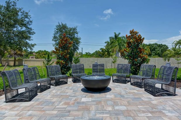 Images Home2 Suites by Hilton Naples I-75 Pine Ridge Road