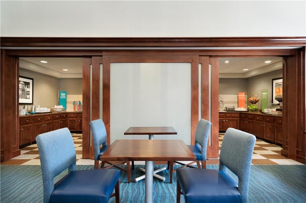 Images Hampton Inn & Suites Newport/Middletown
