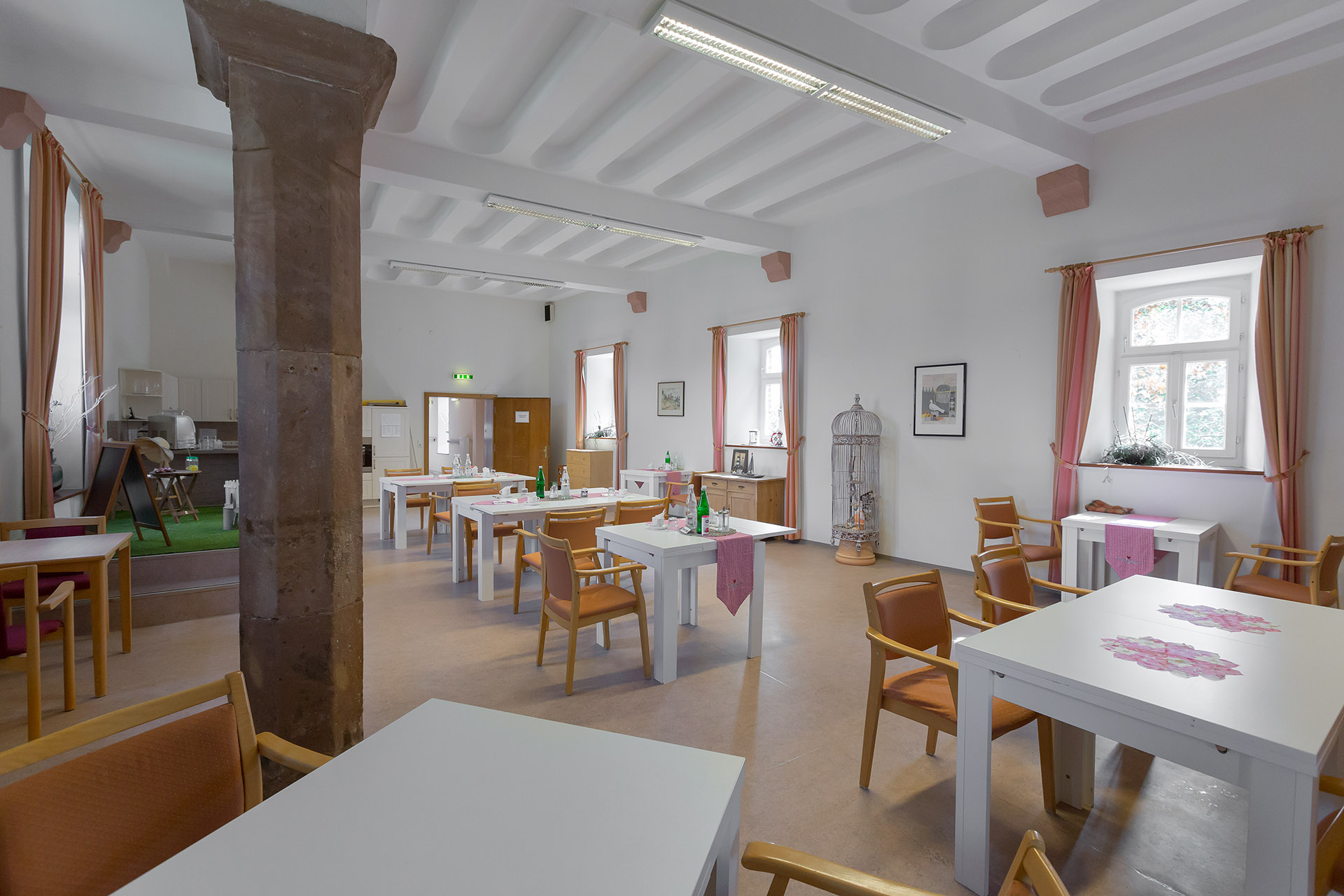 CURATA Seniorenresidenz Burg Binsfeld, Seniorenresidenz Burg Binsfeld in Nörvenich