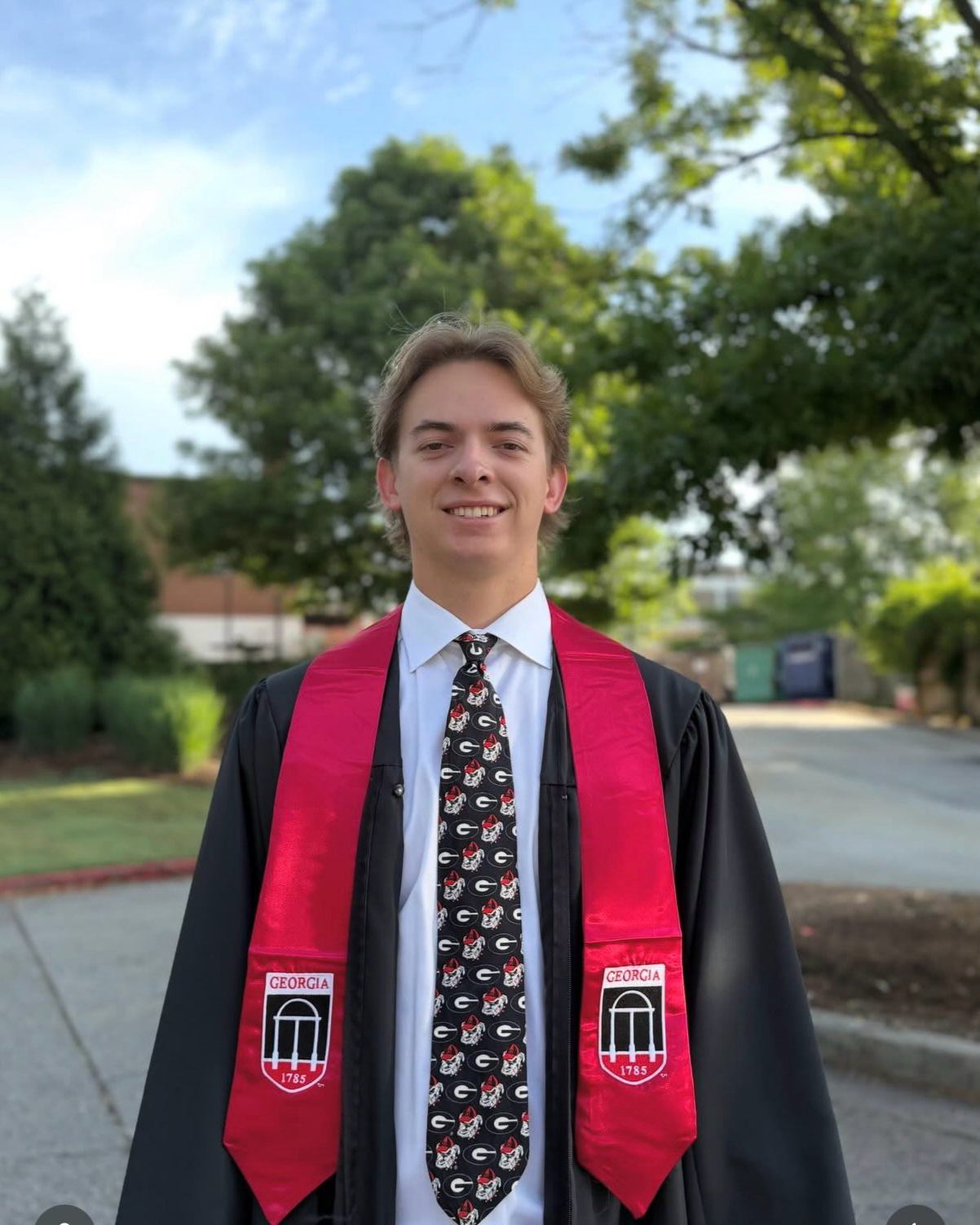 Big congratulations to Oliver on graduating from the University of Georgia. We are so proud of all the hard work and dedication that led to this accomplishment. We are also excited that he will continue his journey with our team and cannot wait to see his face in the office every day.