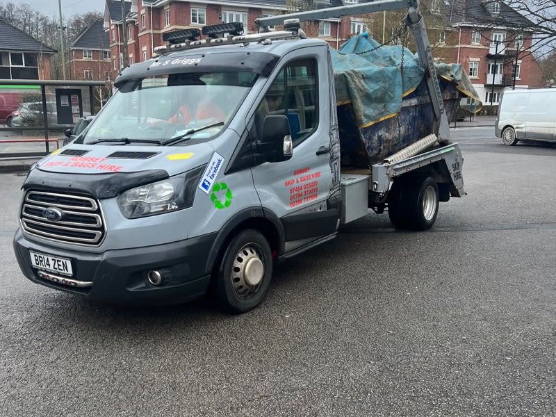 Images Romsey Skip and Bag Hire