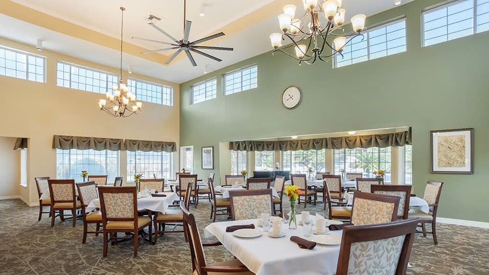 Brookdale Biloxi Community Dining Room