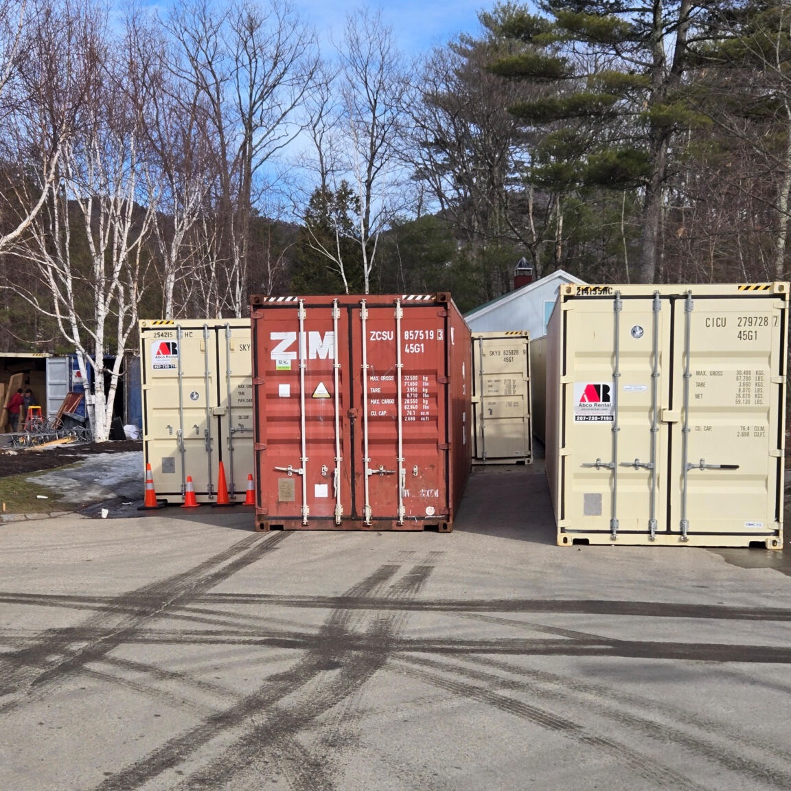 Abco Rental & Storage, Inc recently completed a 40ft storage container rental delivery on White Moun 