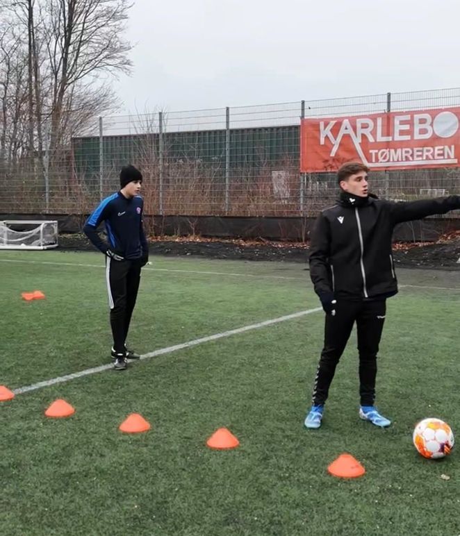 Images Pradas Academy I/S