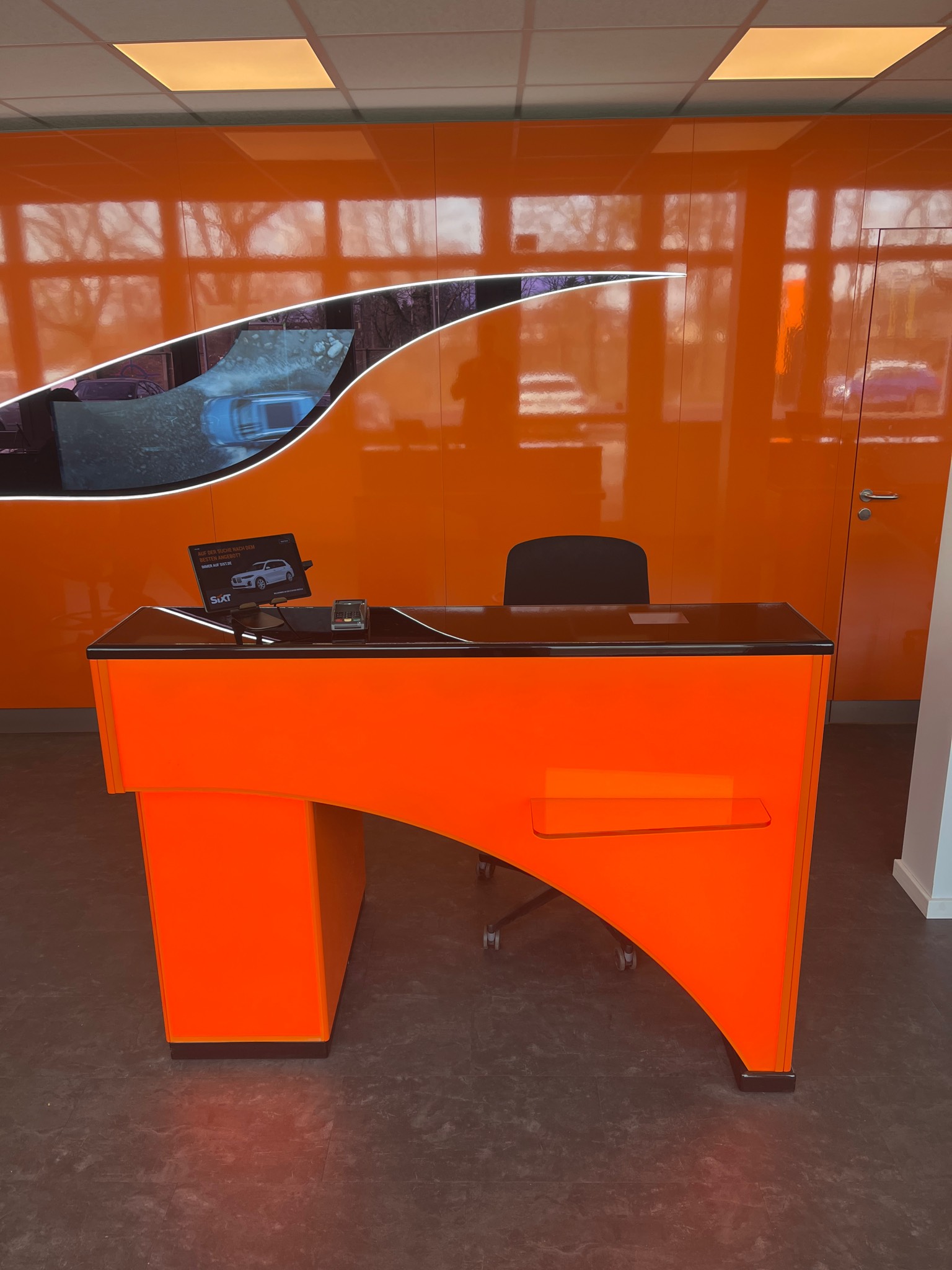 SIXT Autovermietung Krefeld, Sproedentalstr. 4 in Krefeld