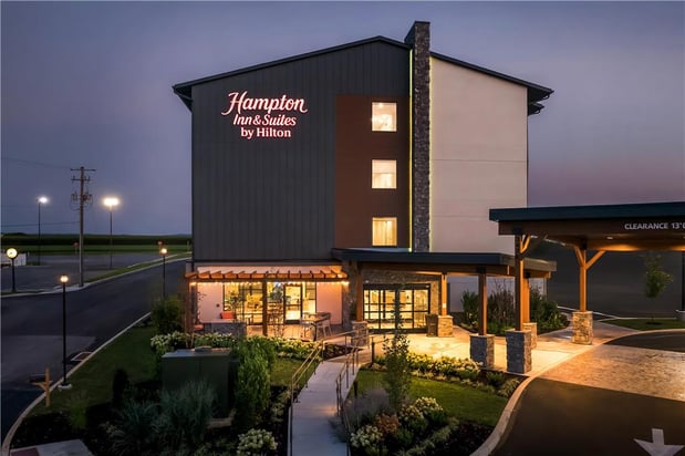 Images Hampton Inn and Suites by Hilton Intercourse