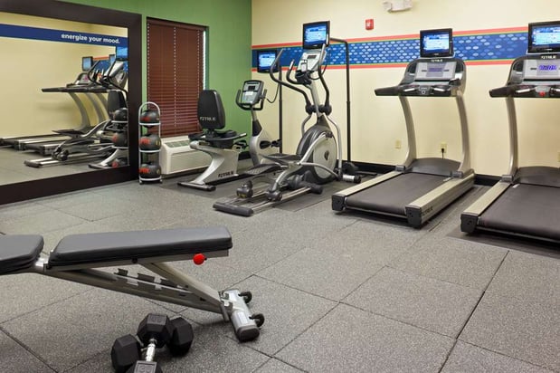 Images Hampton Inn & Suites Lincoln Northeast I-80