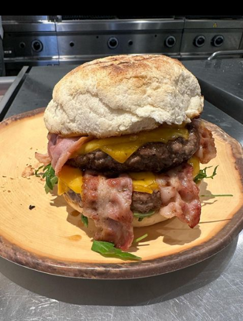 Bilder Burger & Steakhouse Medium Rare