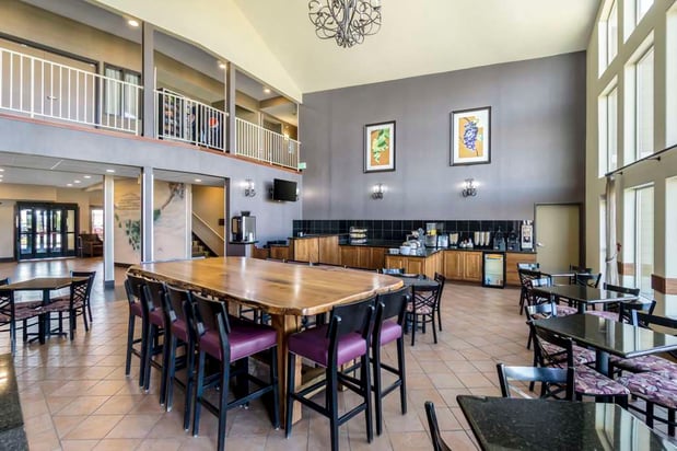 Images Best Western Plus Grapevine Inn