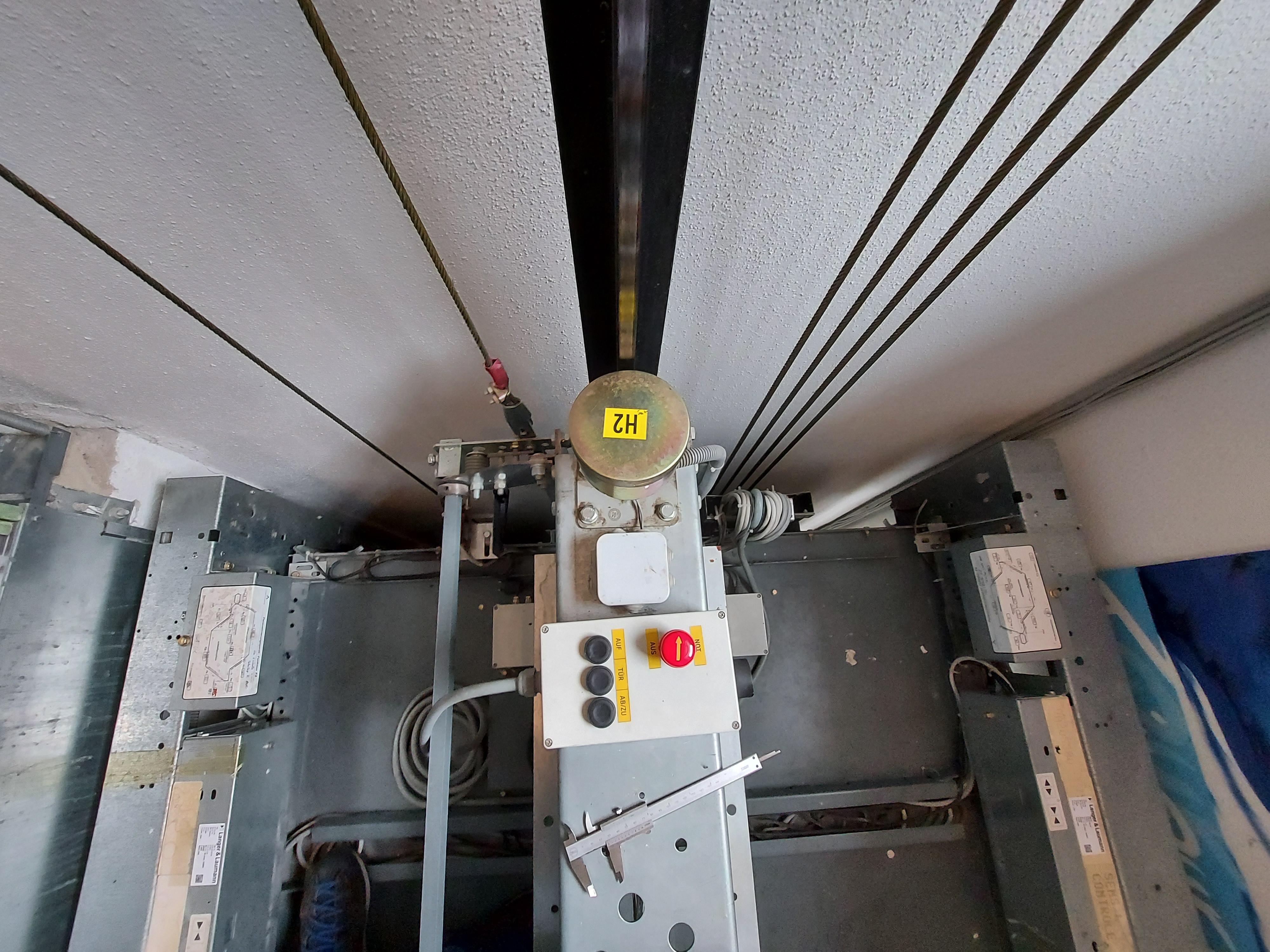 Bild 7 von ESK - Elektro Service Karbon GmbH