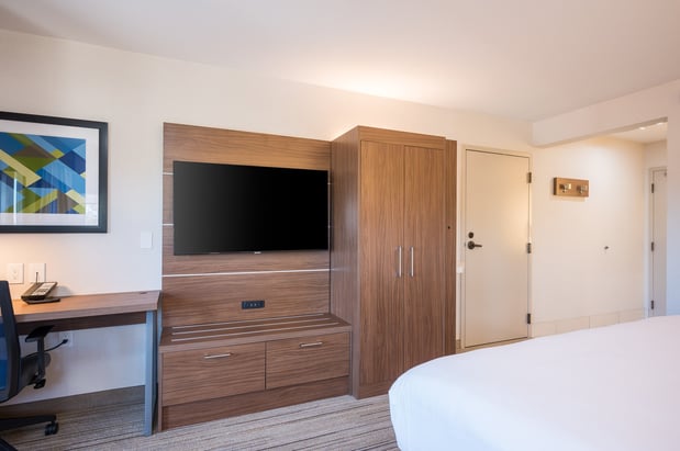 Images Holiday Inn Express Grover Beach-Pismo Beach Area by IHG