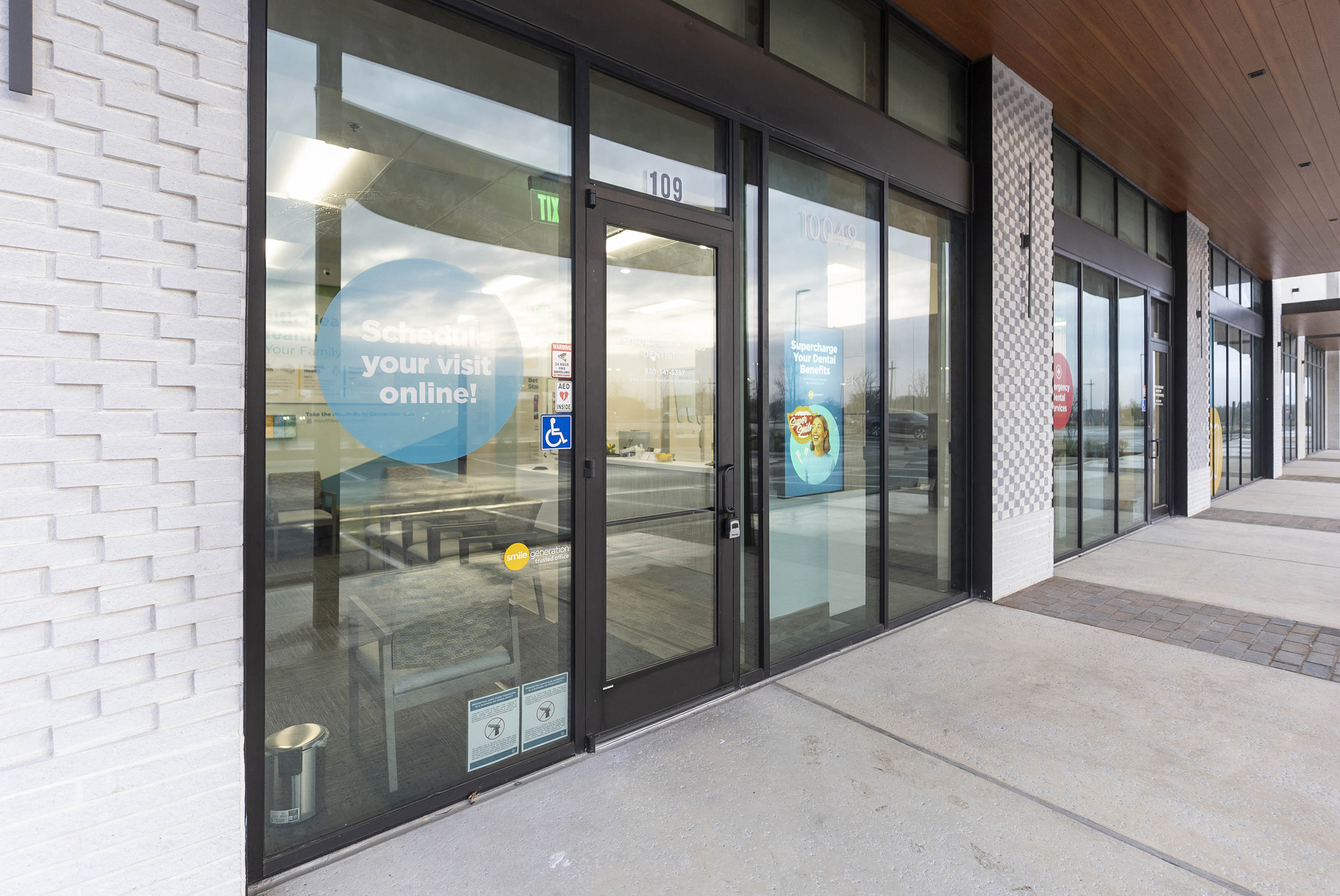 Lemon Creek Smiles Dentistry Image