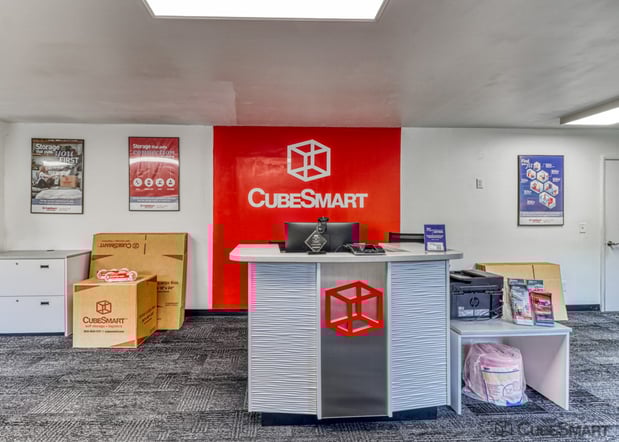 Images CubeSmart Self Storage