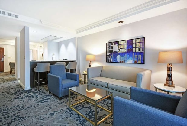 Images Embassy Suites by Hilton Charleston