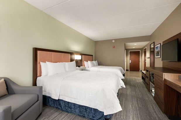 Images Hampton Inn & Suites Frederick-Fort Detrick