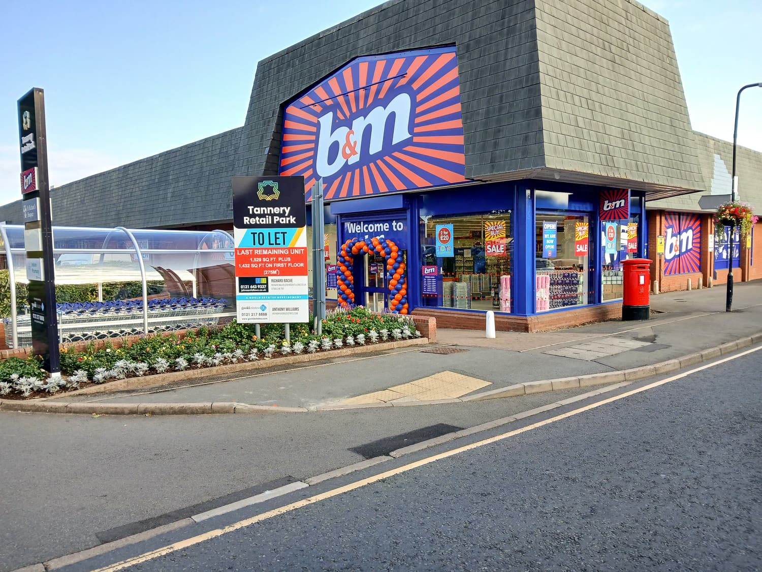 Images B&M Store