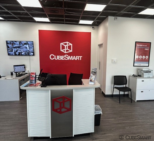 Images CubeSmart Self Storage